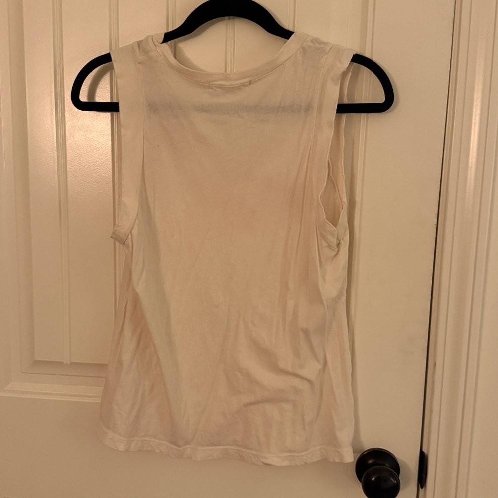 Project Social T Tank - Picture 4 of 4